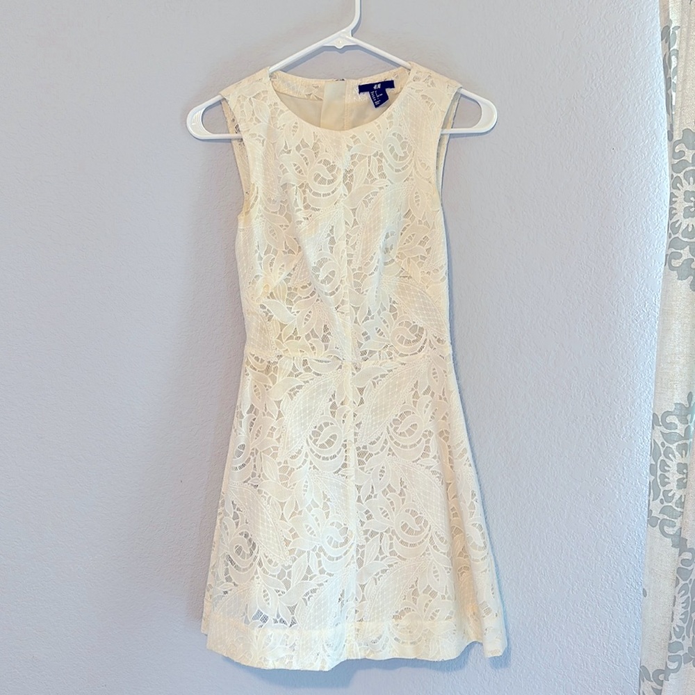 H&M white lace dress